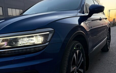 Volkswagen Tiguan II, 2018 год, 2 900 000 рублей, 15 фотография