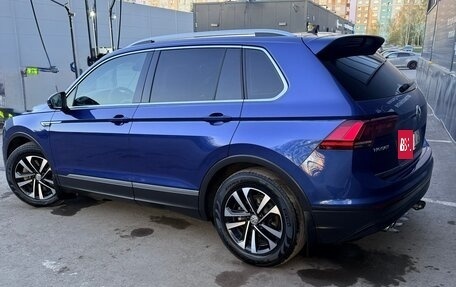 Volkswagen Tiguan II, 2018 год, 2 900 000 рублей, 10 фотография