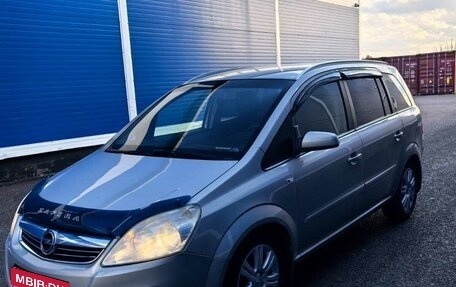 Opel Zafira B, 2008 год, 790 000 рублей, 1 фотография