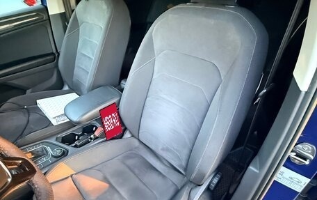 Volkswagen Tiguan II, 2018 год, 2 900 000 рублей, 21 фотография