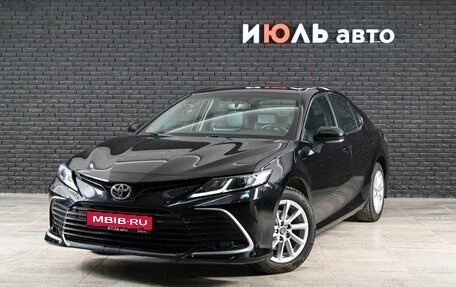 Toyota Camry, 2021 год, 2 835 000 рублей, 1 фотография