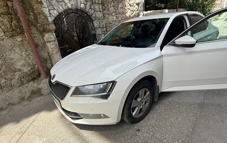 Skoda Superb III рестайлинг, 2016 год, 2 085 000 рублей, 2 фотография