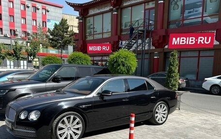 Bentley Flying Spur II, 2013 год, 7 000 000 рублей, 5 фотография