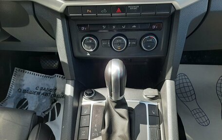 Volkswagen Amarok I рестайлинг, 2018 год, 3 995 000 рублей, 15 фотография