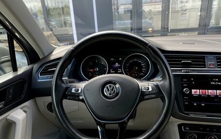 Volkswagen Tiguan II, 2018 год, 2 199 000 рублей, 14 фотография