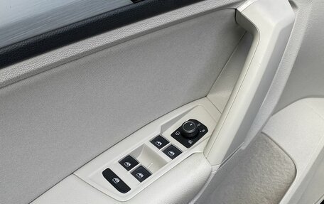 Volkswagen Tiguan II, 2018 год, 2 199 000 рублей, 20 фотография