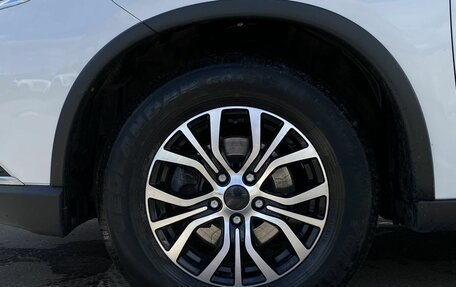 Mitsubishi Outlander III рестайлинг 3, 2019 год, 1 599 000 рублей, 9 фотография
