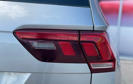 Volkswagen Tiguan II, 2018 год, 1 980 000 рублей, 10 фотография