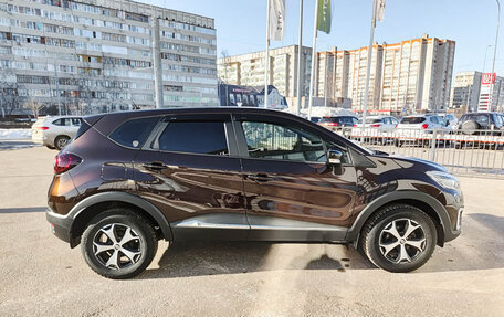 Renault Kaptur I рестайлинг, 2018 год, 1 135 000 рублей, 4 фотография