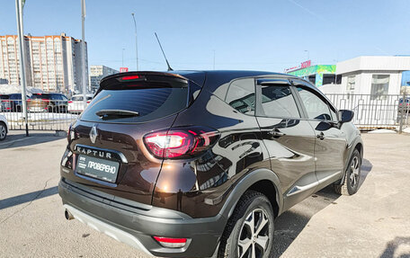 Renault Kaptur I рестайлинг, 2018 год, 1 135 000 рублей, 5 фотография