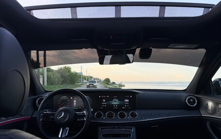 Mercedes-Benz E-Класс, 2020 год, 5 500 000 рублей, 32 фотография