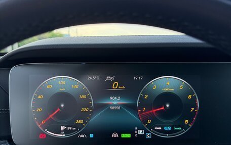 Mercedes-Benz E-Класс, 2020 год, 5 500 000 рублей, 40 фотография