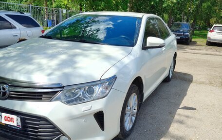 Toyota Camry, 2015 год, 1 899 000 рублей, 2 фотография