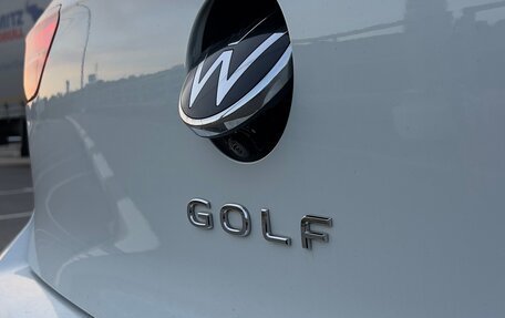 Volkswagen Golf VIII, 2021 год, 1 630 000 рублей, 9 фотография