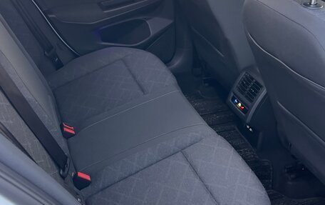 Volkswagen Golf VIII, 2021 год, 1 630 000 рублей, 20 фотография
