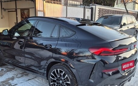 BMW X6, 2023 год, 10 900 рублей, 9 фотография