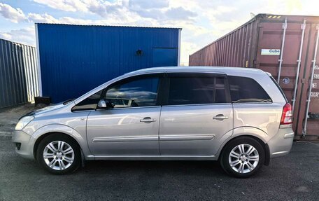 Opel Zafira B, 2008 год, 790 000 рублей, 3 фотография