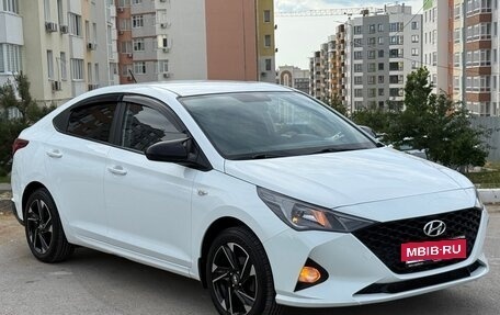 Hyundai Solaris II рестайлинг, 2020 год, 1 550 000 рублей, 8 фотография