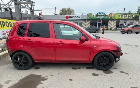 Mazda Demio III (DE), 2003 год, 260 000 рублей, 2 фотография