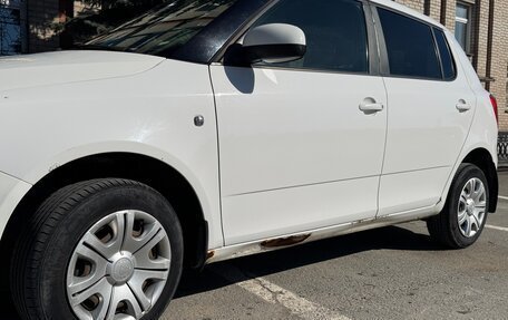 Skoda Fabia II, 2013 год, 360 000 рублей, 3 фотография