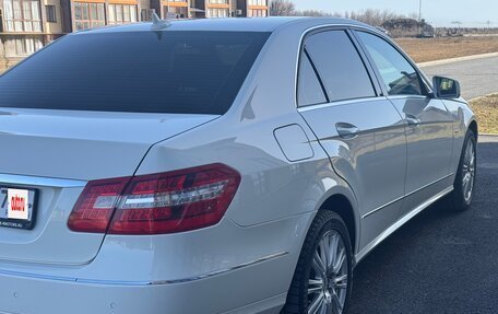 Mercedes-Benz E-Класс, 2010 год, 1 700 000 рублей, 10 фотография