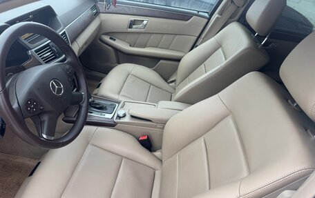 Mercedes-Benz E-Класс, 2010 год, 1 700 000 рублей, 12 фотография