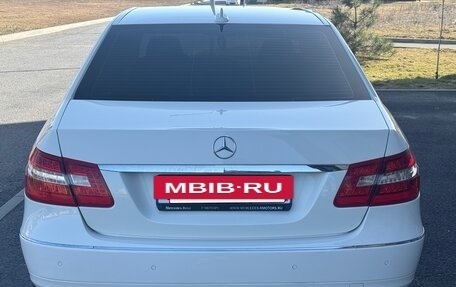Mercedes-Benz E-Класс, 2010 год, 1 700 000 рублей, 7 фотография