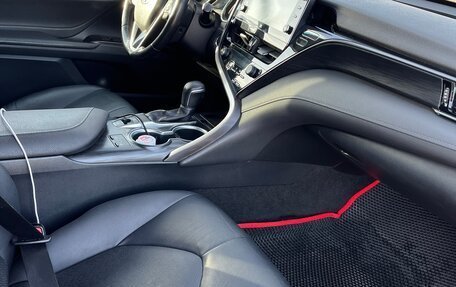 Toyota Camry, 2021 год, 2 450 000 рублей, 5 фотография