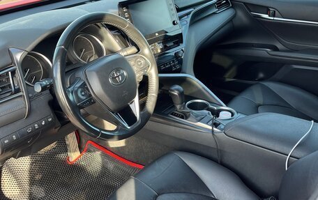 Toyota Camry, 2021 год, 2 450 000 рублей, 6 фотография
