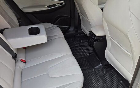Geely Atlas, 2023 год, 2 299 800 рублей, 10 фотография