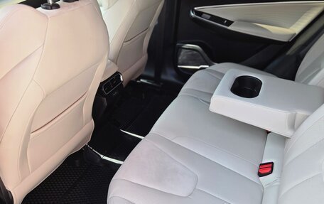 Geely Atlas, 2023 год, 2 299 800 рублей, 9 фотография