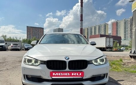 BMW 3 серия, 2013 год, 1 290 000 рублей, 3 фотография