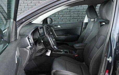 KIA Sportage IV рестайлинг, 2018 год, 2 180 000 рублей, 10 фотография