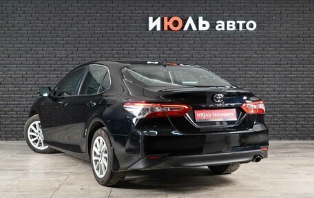 Toyota Camry, 2021 год, 2 835 000 рублей, 6 фотография