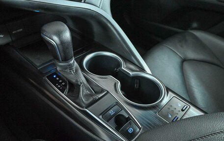Toyota Camry, 2021 год, 2 835 000 рублей, 17 фотография