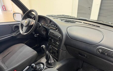 Chevrolet Niva I рестайлинг, 2012 год, 517 000 рублей, 8 фотография