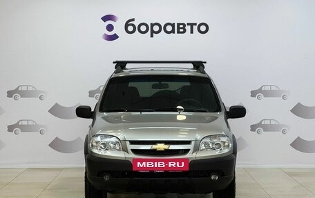 Chevrolet Niva I рестайлинг, 2012 год, 517 000 рублей, 2 фотография