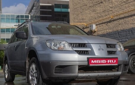 Mitsubishi Outlander III рестайлинг 3, 2006 год, 790 000 рублей, 1 фотография