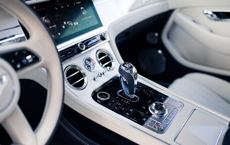 Bentley Continental GT, 2026 год, 43 500 000 рублей, 22 фотография