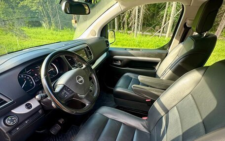 Opel Zafira Life I, 2021 год, 4 100 000 рублей, 12 фотография