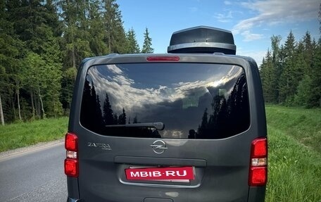 Opel Zafira Life I, 2021 год, 4 100 000 рублей, 5 фотография