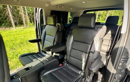 Opel Zafira Life I, 2021 год, 4 100 000 рублей, 19 фотография