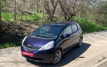 Honda Fit III, 2008 год, 470 000 рублей, 2 фотография