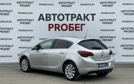 Opel Astra J, 2011 год, 580 000 рублей, 7 фотография