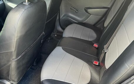Hyundai Solaris II рестайлинг, 2012 год, 490 000 рублей, 5 фотография