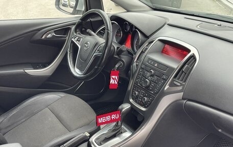 Opel Astra J, 2011 год, 580 000 рублей, 11 фотография