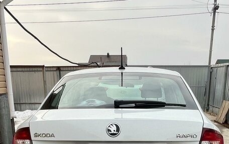 Skoda Rapid I, 2018 год, 990 000 рублей, 5 фотография