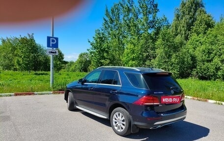 Mercedes-Benz GLE, 2015 год, 3 350 000 рублей, 2 фотография