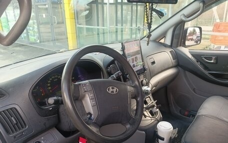 Hyundai Grand Starex Grand Starex I рестайлинг 2, 2009 год, 1 200 000 рублей, 5 фотография