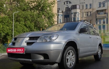 Mitsubishi Outlander III рестайлинг 3, 2006 год, 790 000 рублей, 8 фотография